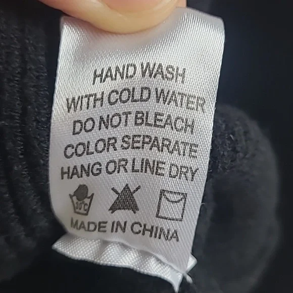 Threaded Leaf Cowboy Boots Black Sweater with Pink Boot Design Size S - Picture 5 of 8